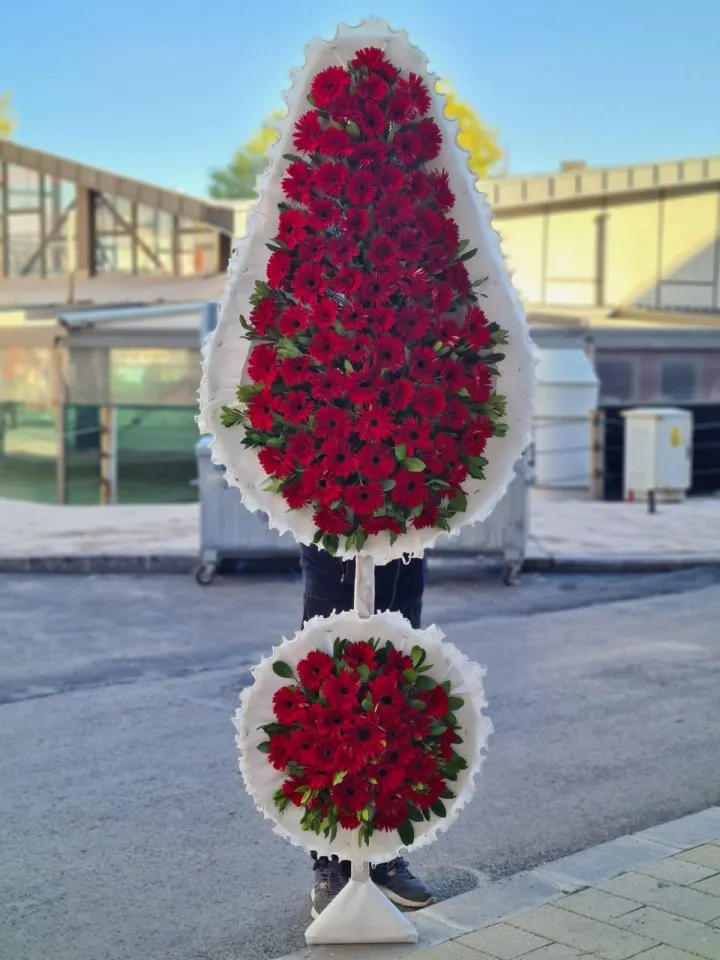 Çiftli Kırmızı Gerbera Açılış ve Düğün Çelengi | Gaziantep Çiçek